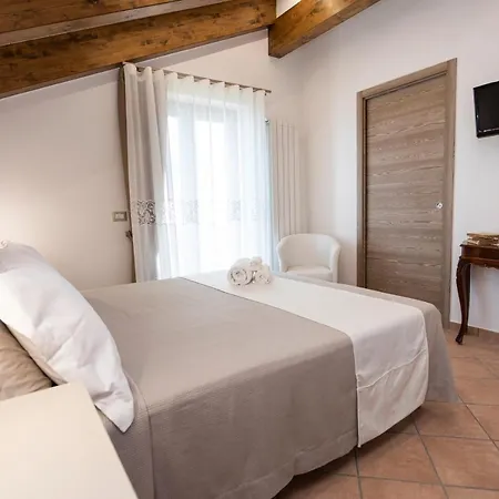 Punta San Lazzaro Farmház *