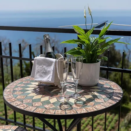 Punta San Lazzaro * Agerola
