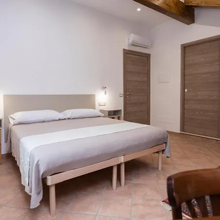 Lantgård Punta San Lazzaro *