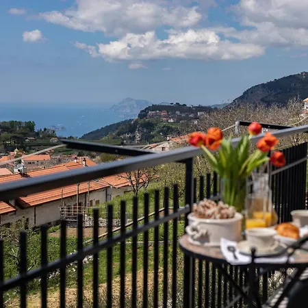 Punta San Lazzaro Lantgård *